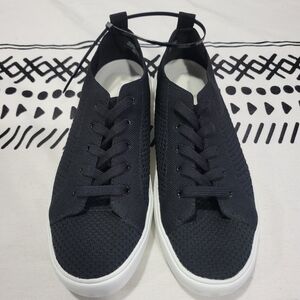 NWOT Marc Fisher Black Mesh Deck Shoes Lace Up Sneakers Size 8 1/2 M